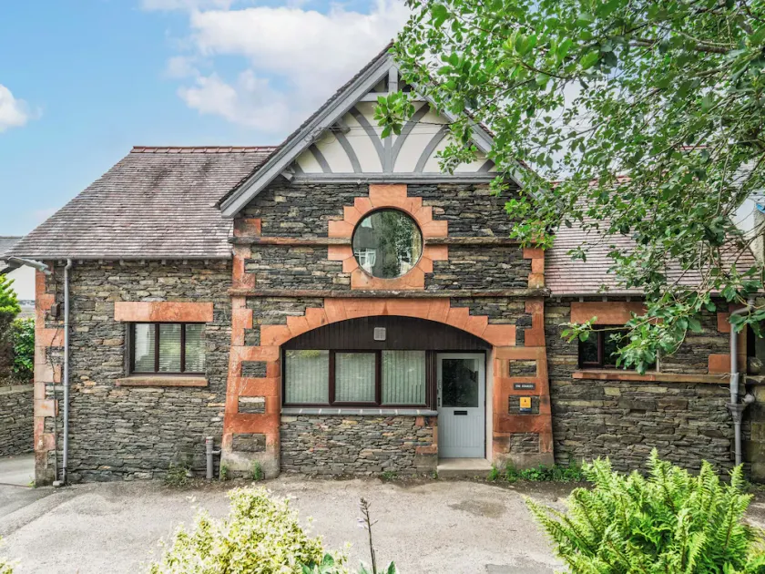1 bedroom accommodation in Bowness on Windermere - Image 1
