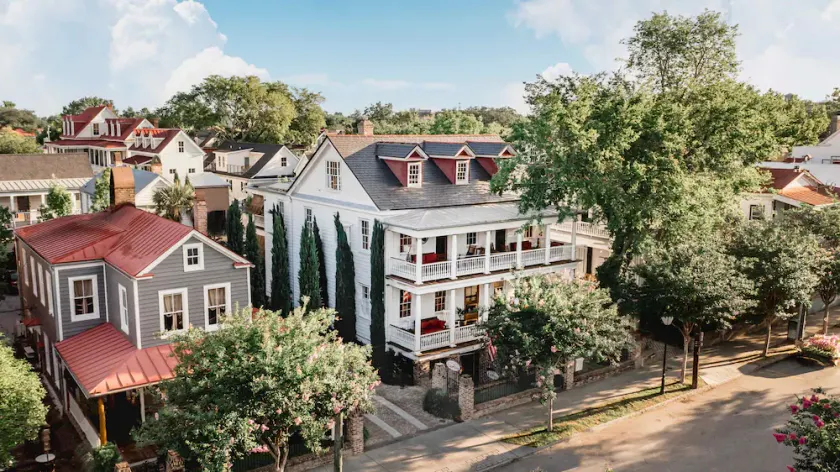 9BR Antebellum Mansion | Sleeps 16  Downtown Charleston - Image 1