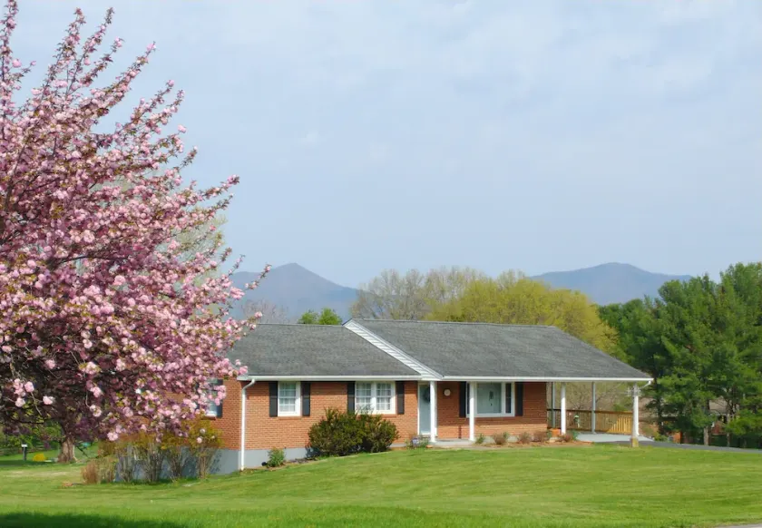 Private MAIN LEVEL of this Sunny House Near the Blue Ridge Parkway, Bedford, VA - Image 1