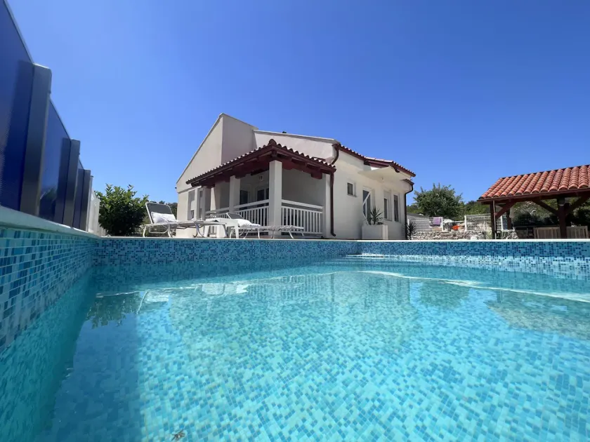 Familjehus med pool Janjina, Peljesac (K-19594) - Image 1