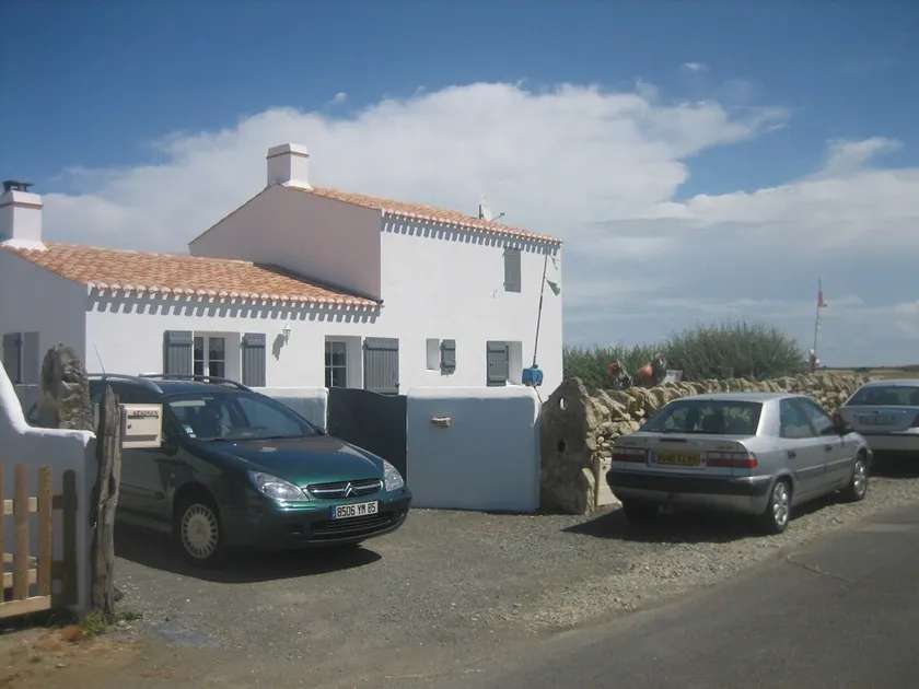 Noirmoutier house, garden, pet - Image 1