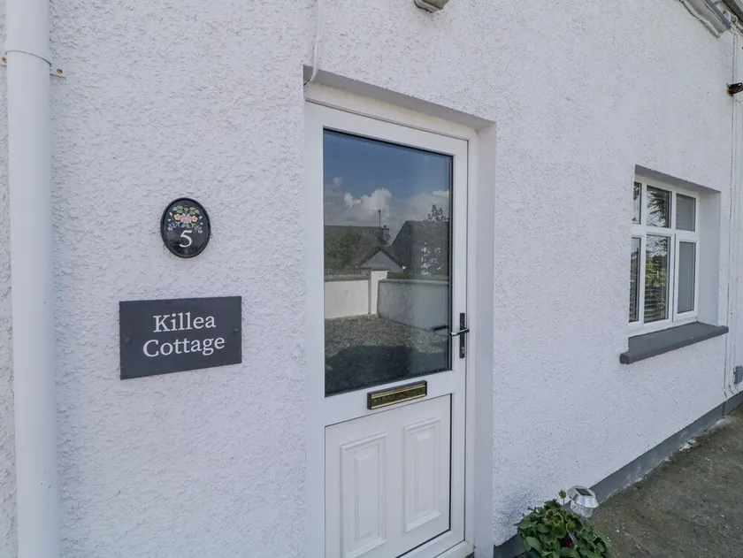 Killea Cottage - Image 1