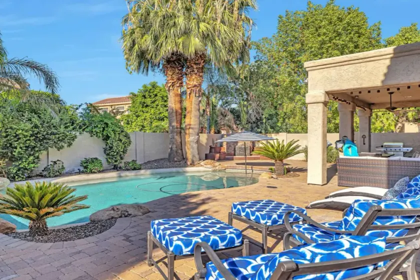 Private Pool, Pool Table, BBQ, Near San Diego Padres & Seattle Mariners Spring Training + FREE GOLF! - Image 1