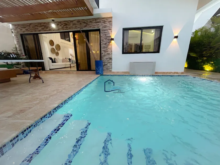 Luxury Villa with Heated Private Pool near the Beach-Bars-Restaurants - Image 1