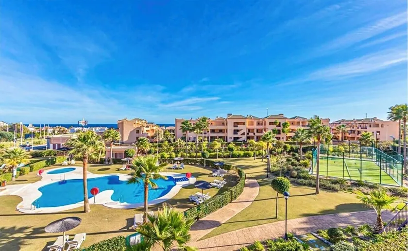 Casares Beach Golf Apartment - Image 1