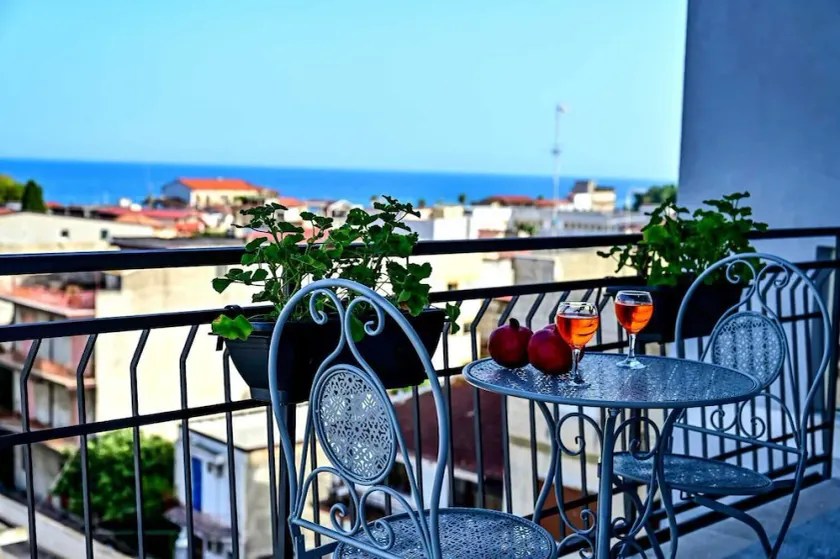 Kore suites&apartments - Image 1