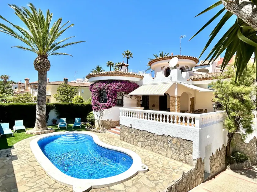 ARENDA Villa Coral Pino Alto - Image 1