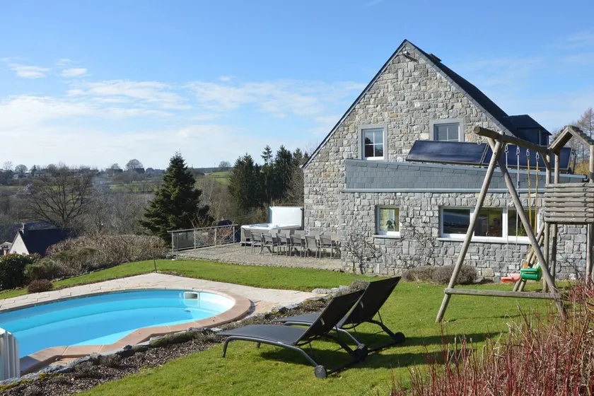 Vivenda de luxo nas alturas Francorchamps com piscina exterior, jacuzzi e sauna - Image 1