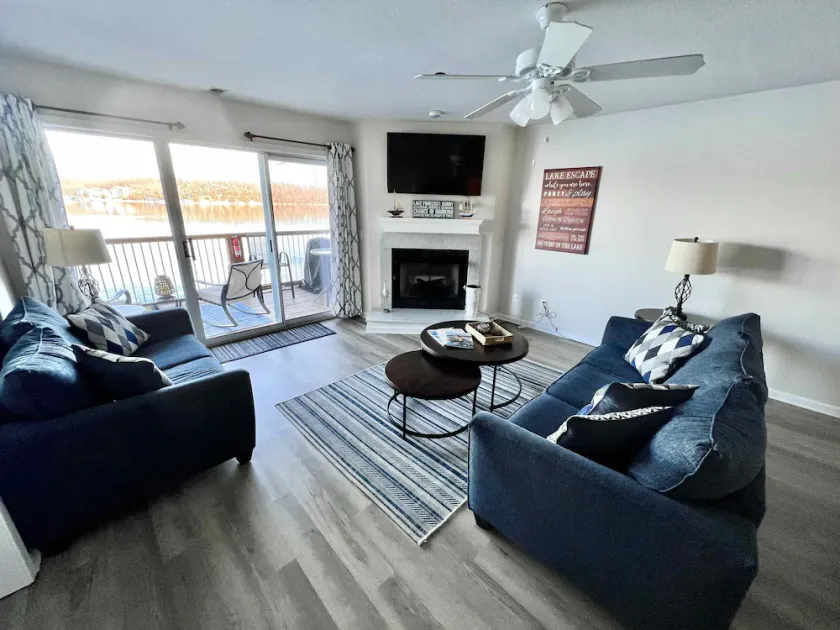 Relax at Our Oasis! Main Channel -Waterfront- 2 Pools/Sandy Beach Electric Grill - Image 1
