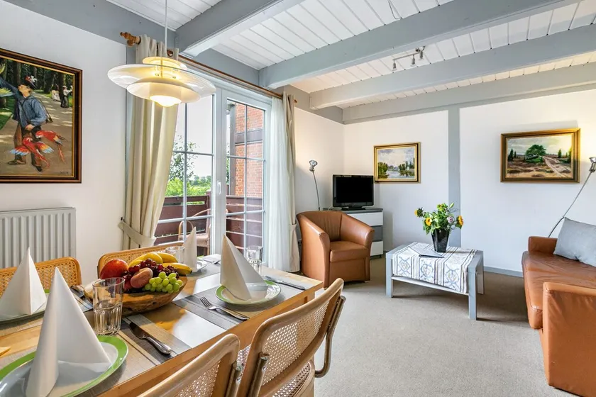 Apartment 'Atlanta 104' with Shared Terrace, Private Garden and Wi-Fi - Image 1