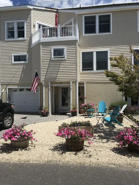 LBI BEACH RETREAT !!! - Image 1