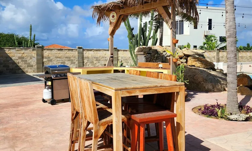 Private Villa Resort - Image 1