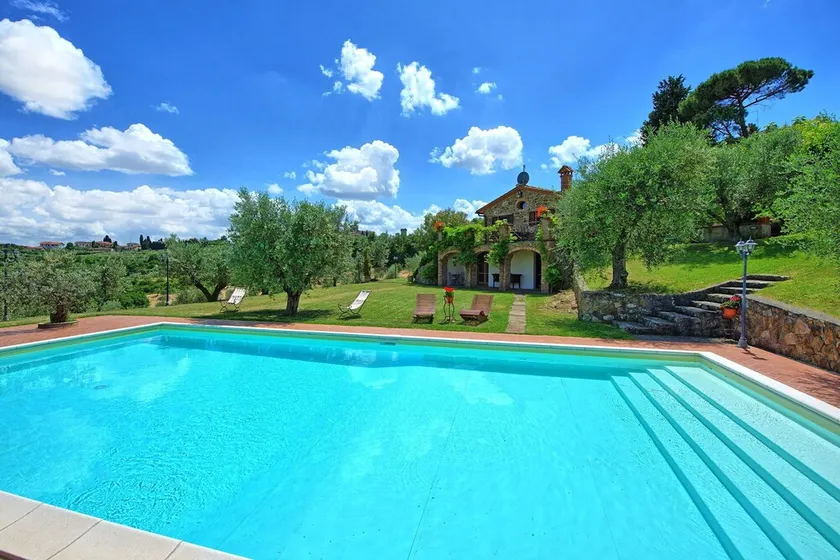 Villa Ulivi - Semesterhus med pool nära Arezzo i Toscana - Image 1