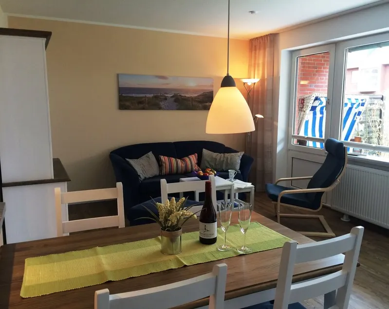 Ferienwohnung Meeresleuchten in Wittdün – nur 250 m zum Meer - Image 1