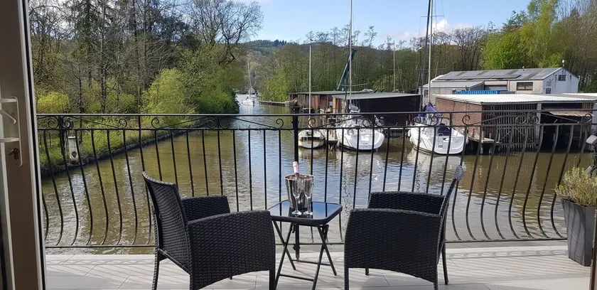 Modern Waterfront Boathouse With Beautiful Balcony On Windermere Marina - Image 1