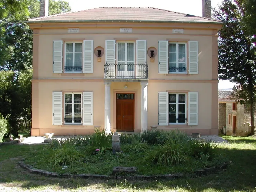 VILLA FRANCOIS SUGIER (1853) Coeur de Bourgogne - Image 1