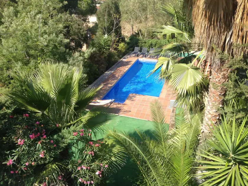 Villa mit Aussicht, großem Garten und privatem Pool.  Das ganze Jahr über zu vermieten. - Image 1