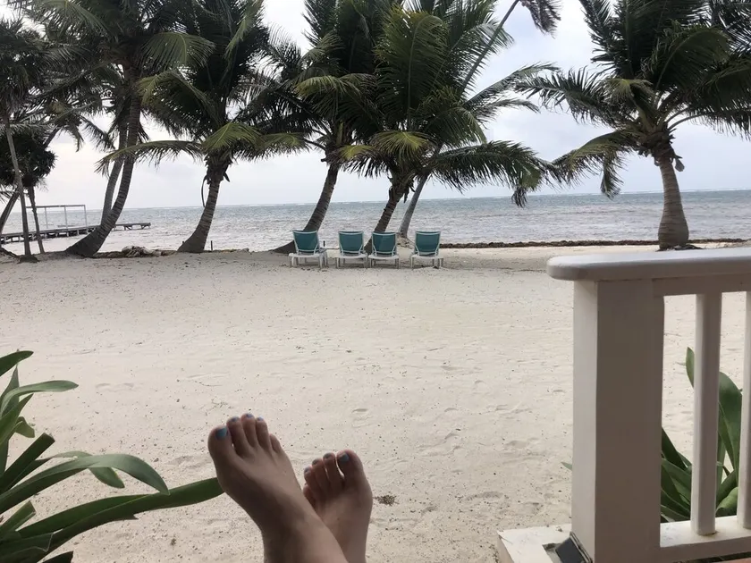 Beach Front Condo Oceanview from every room sleeps 6 - Image 1