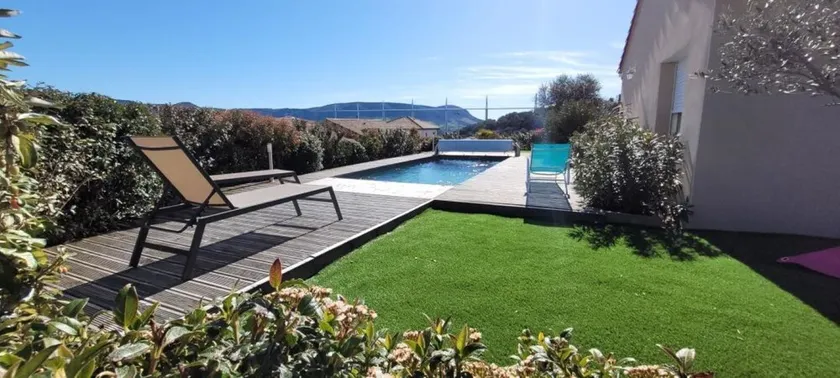 Villa for 8 people, heated pool. 4-star bed and breakfast for 6 people. - Image 1
