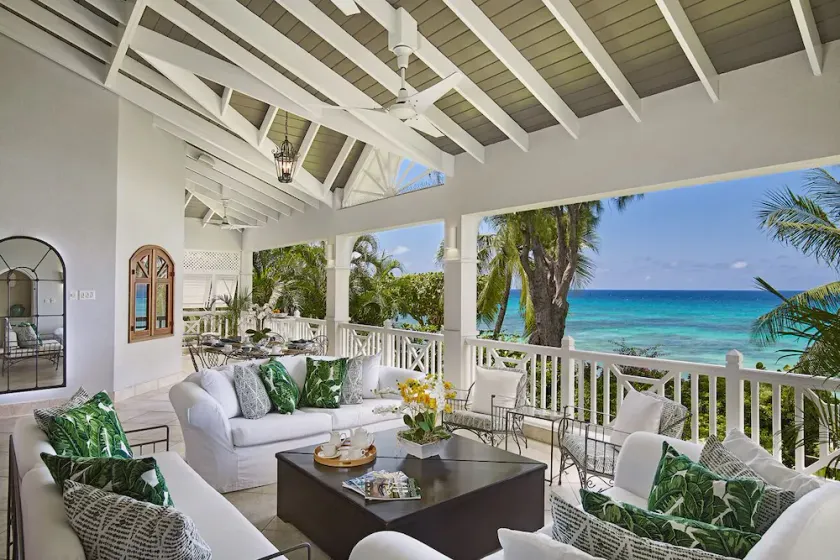 Relaxing Beachfront Home with Pool - La Paloma - Image 1