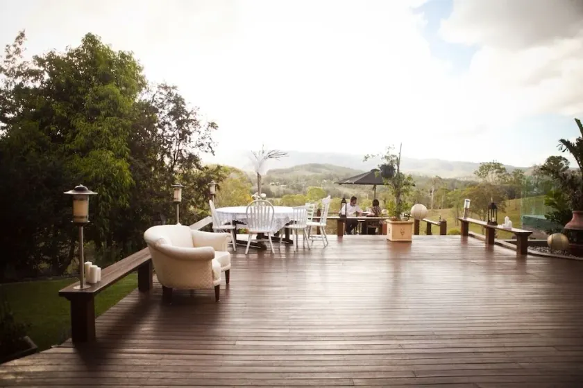 POORINDA RETREAT - Image 1