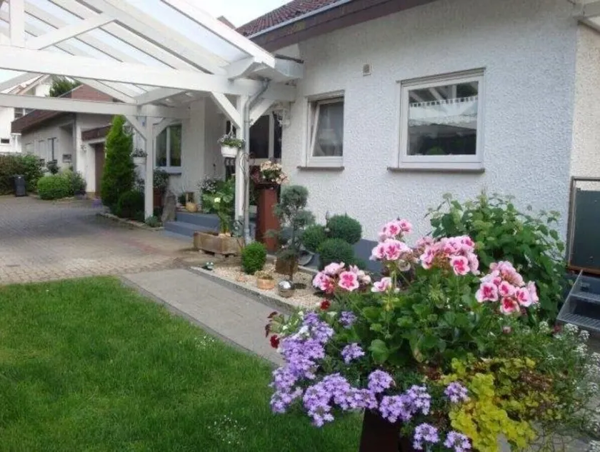 Appartamento 'Villa Stumpf' con vista montagna, terrazza privata e Wi-Fi - Image 1
