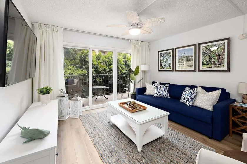 Oceanfront Condominium with Great Amenities - Image 1