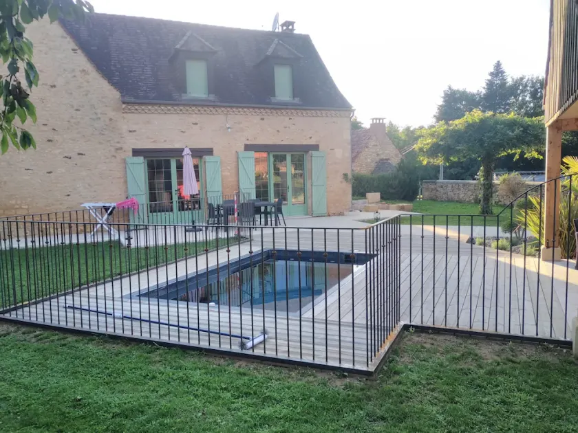 Les Lavandes Gîte 5 persons swimming pool garden in the countryside near SARLAT - Image 1