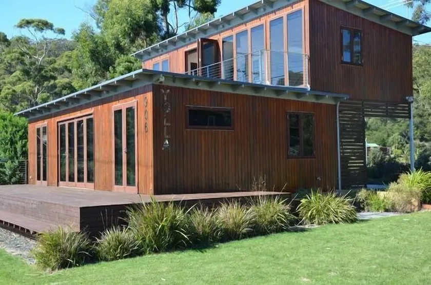 Yolla Beach House - Image 1