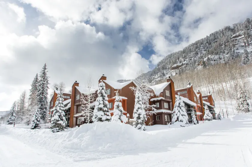 Spektakulære 1 BR Mountain Condo - Renoveret - Udsigt - Great Rates! - Image 1