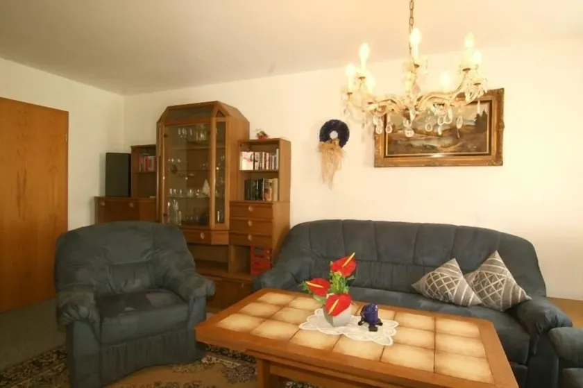 Ferienwohnung Nr. 1, 1 bis 4 Personen, 100 qm, 2 separate Schlafzimmer, Terrasse - Image 1