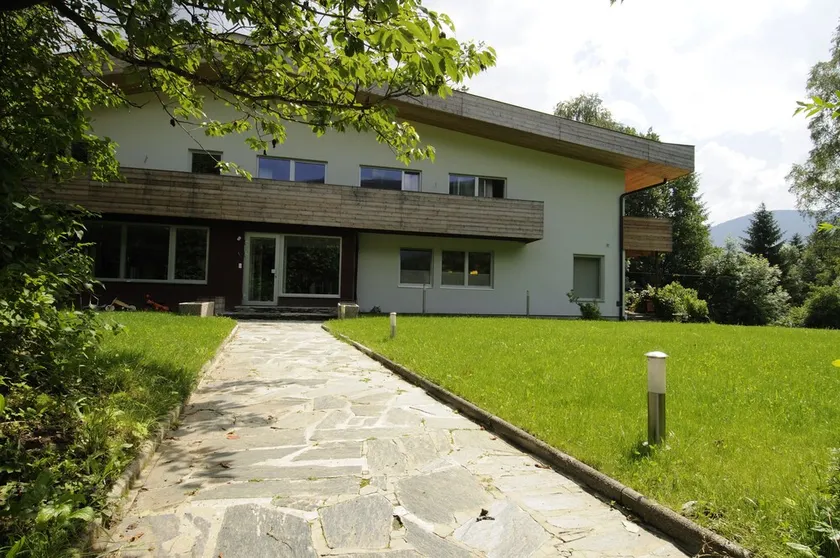 Private holiday home to relax and unwind, idyllic and quiet location - Image 1
