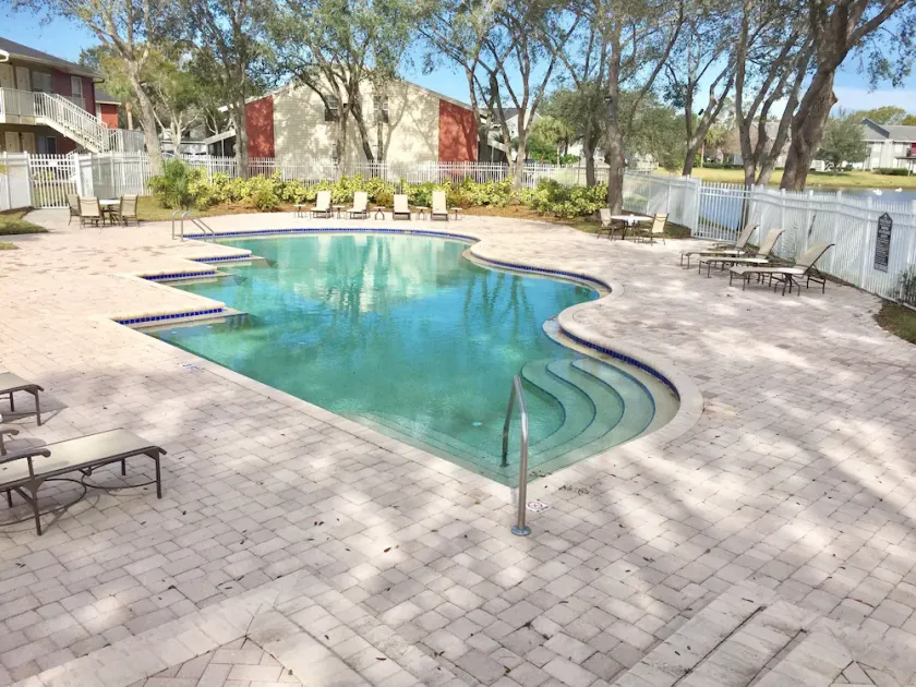1 Bed 1 Bath Condo, quiet and well kept. Close to everything in Brandon! - Image 1