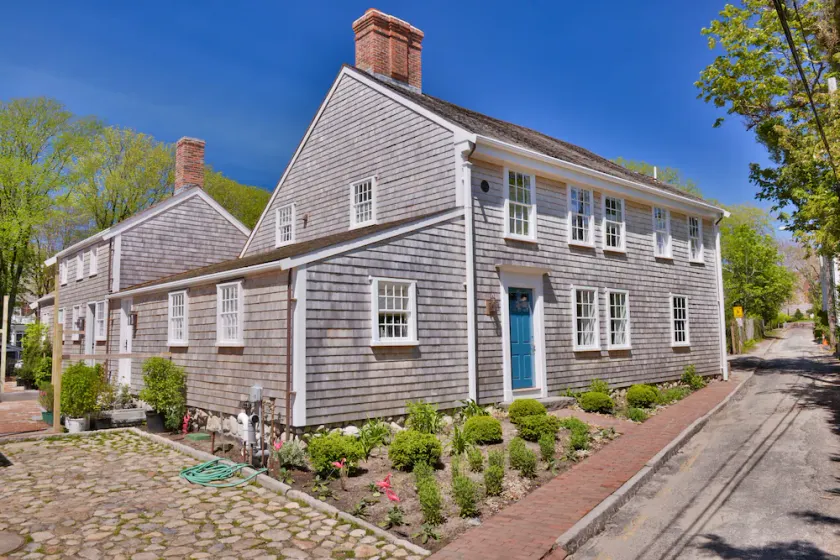 Newly Renovated Nantucket Downtown Luxury House - Image 1