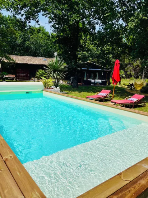 Maison en bois sur parc de 2000 m2 avec piscine chauffée au sel + wifi - Image 1