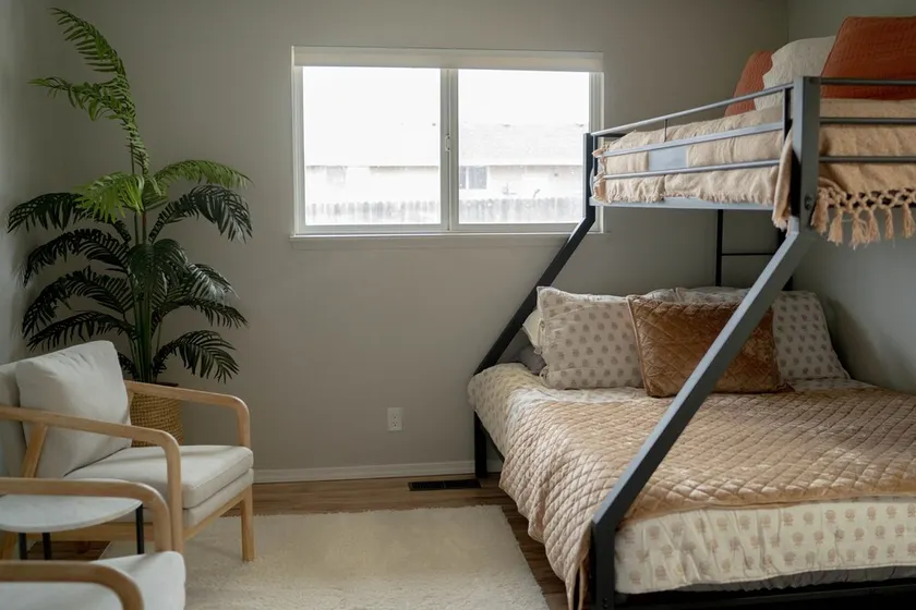 Spacious 2 Bedroom in Kennewick - Image 1