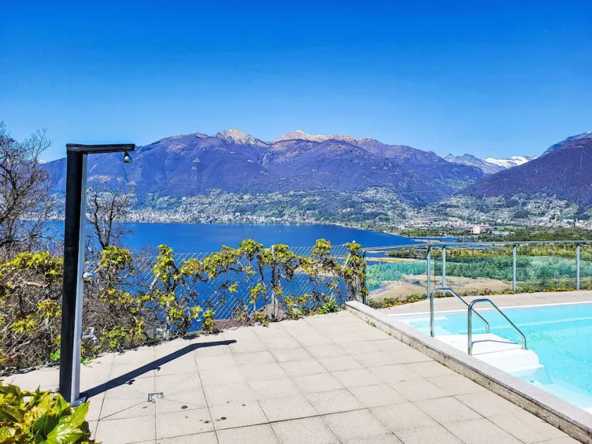 Bonito apartamento para 5 personas con piscina, WIFI, A/C, TV y terraza - Image 1