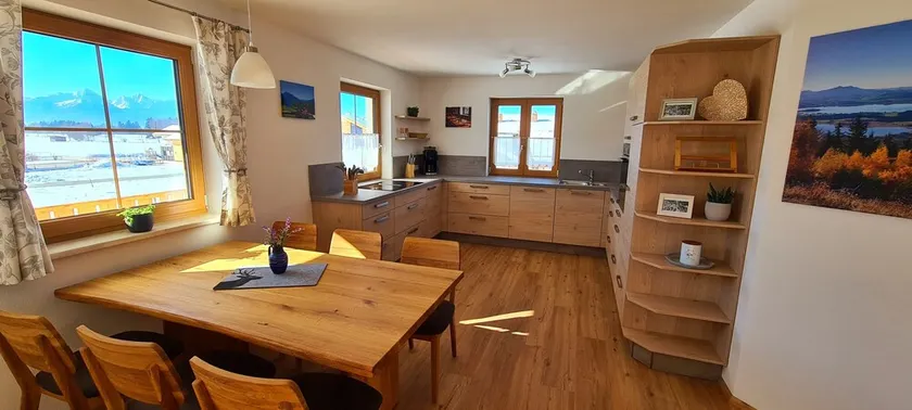 Apartment Hipp No. 3 - 90m² new building on the 1st floor with balcony and mountain view in a top location - Image 1