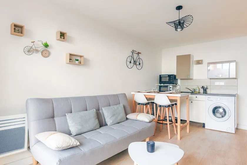 Bike's House - In the Heart of Royat - Image 1