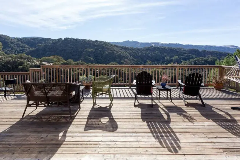 Two Bedroom Suite Spectacular Views 30 Day Rental - Image 1