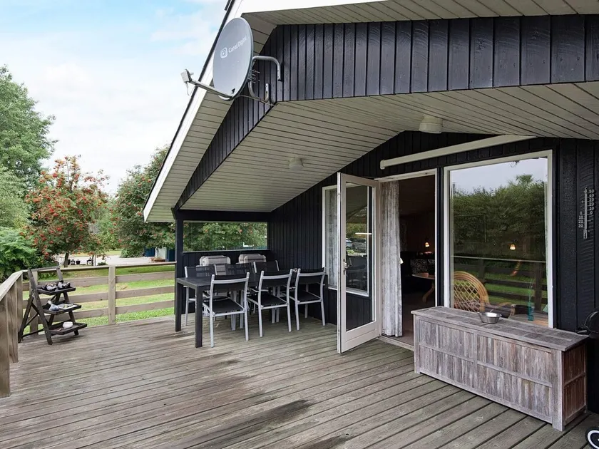 6 person holiday home in Juelsminde-By Traum - Image 1