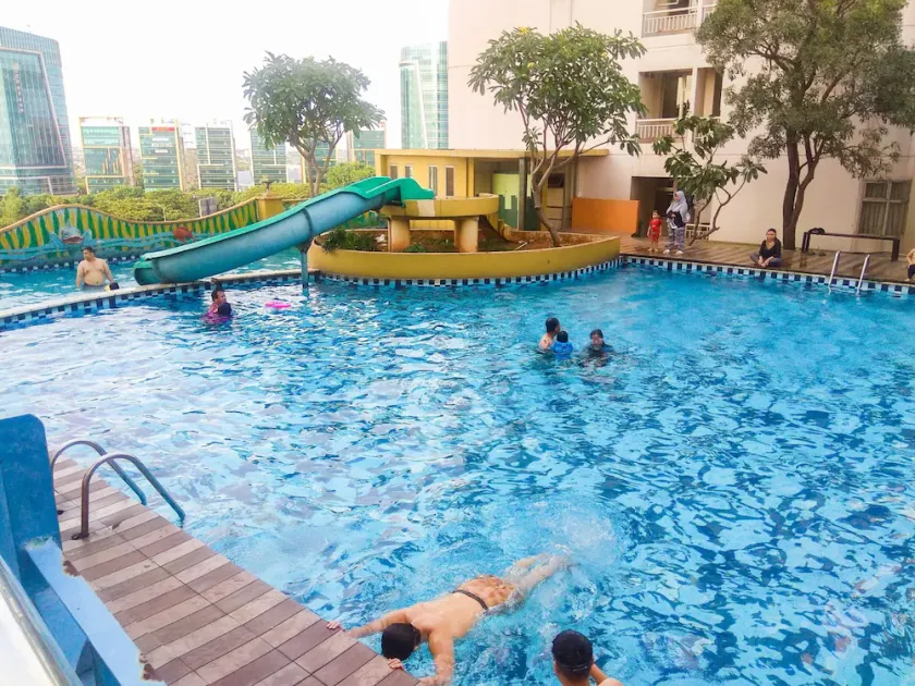 Highest Value 2BR at Great Western Apartment - Image 1