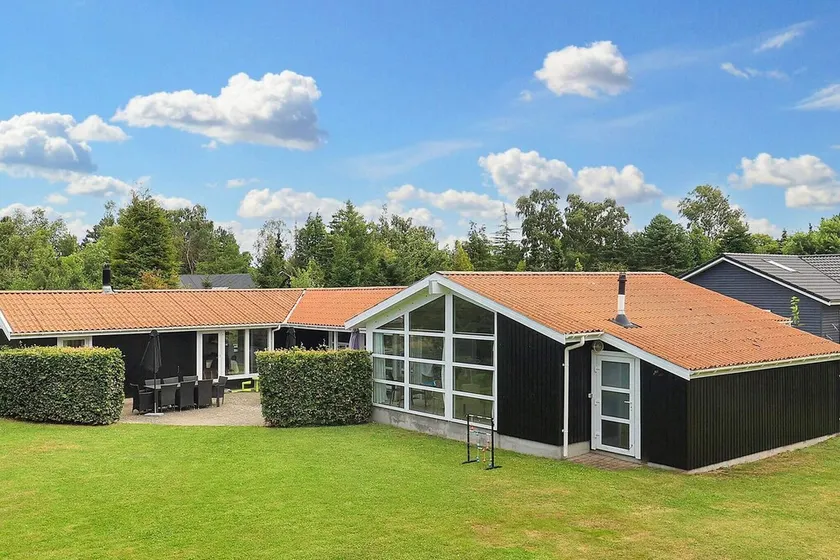 14 person holiday home in Væggerløse-By Traum - Image 1