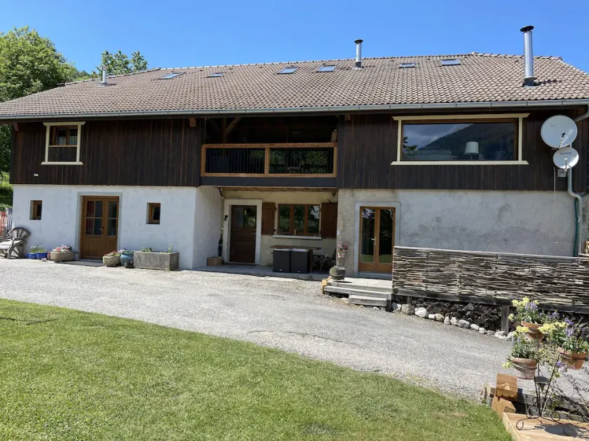 Maison du Bûcheron - Conversion de la grange savoyarde de luxe. - Image 1