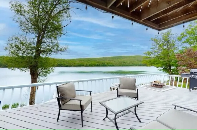 Play Golf Year-Round, Lake Bomoseen Lakefront w/ Trackman Golf Simulator!!! - Image 1