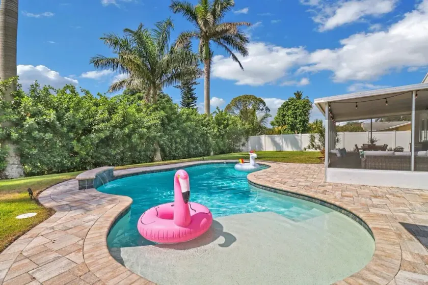 Agréable maison de vacances adaptée aux familles avec barbecue et jardin | Avec animaux bienvenus - Image 1