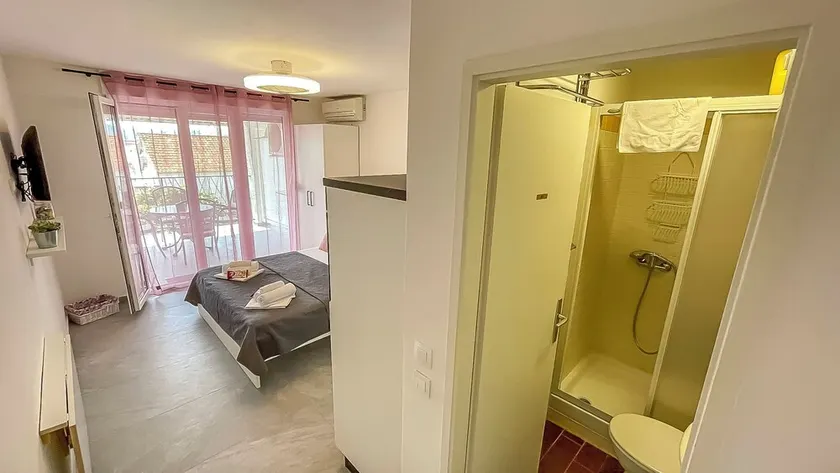 Apartments Rouge - Image 1
