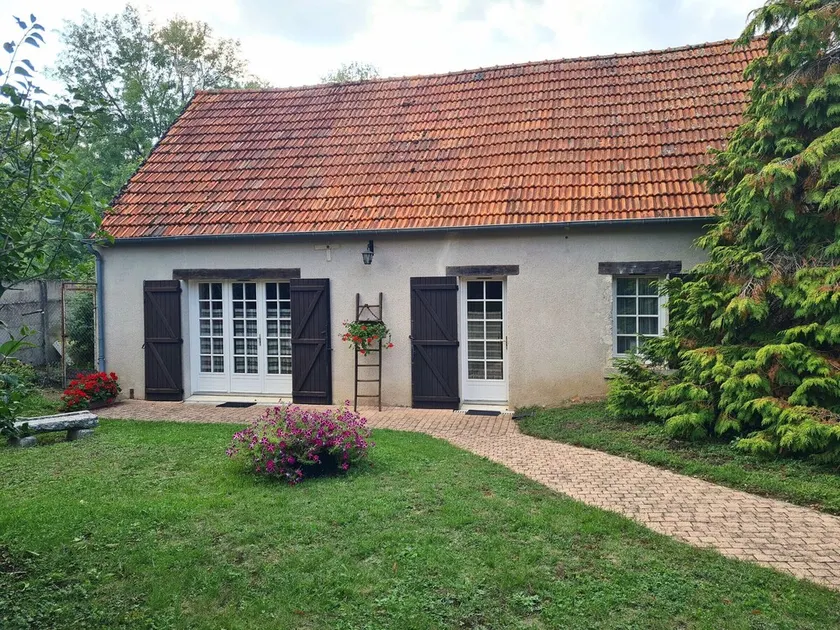 Serene Countryside Getaway: 6 Guests, Near Loire Castles, Private Terrace, Garden - Image 1