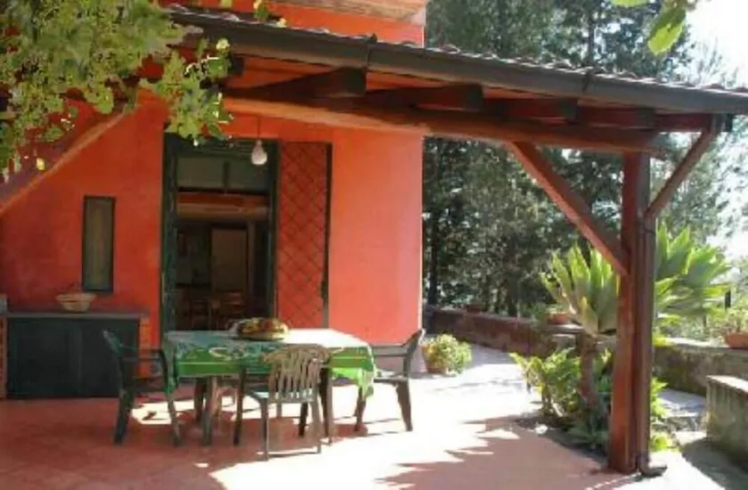 Nunziata: \"Villa Dei Limones\" Casa / villa entre el mar y el monte Etna - Image 1