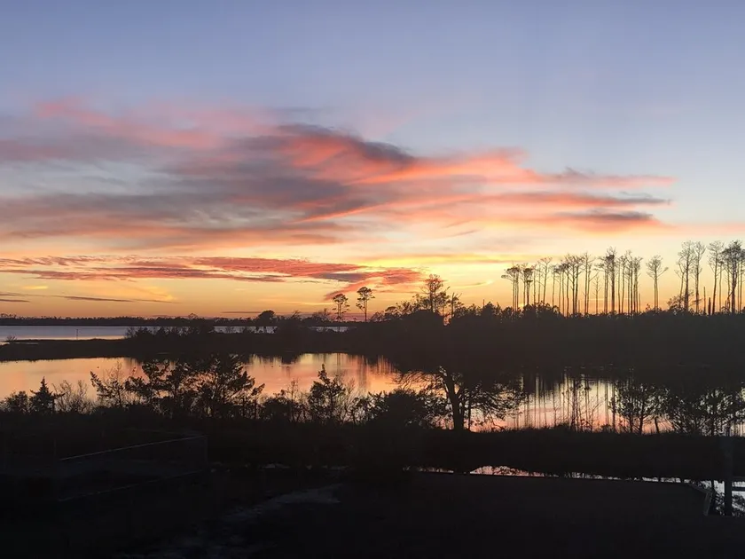 Retreat \"Down East\" in Beaufort! - Waterfront, Private Dock, Kayaks, & Serenity! - Image 1